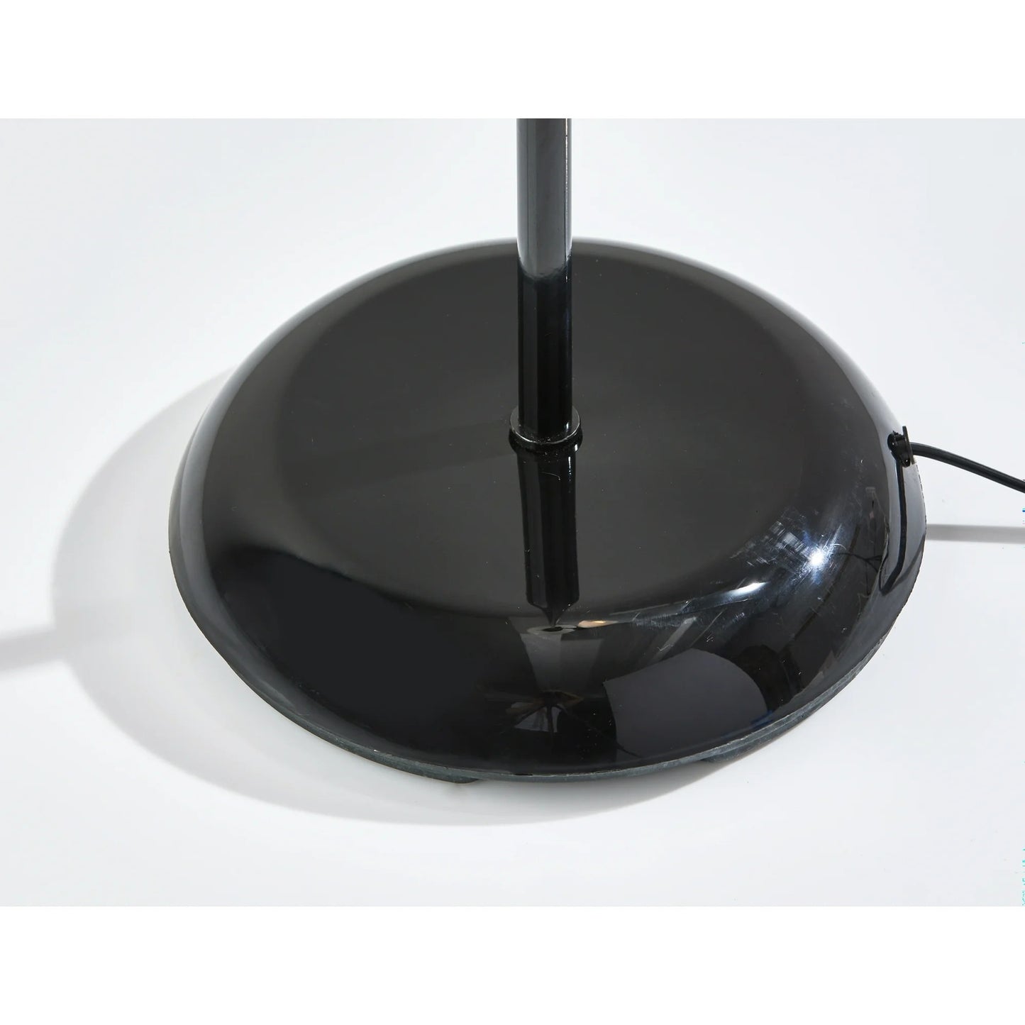 LAMPARA DE PISO CON LUZ PARA LEER MAINSTAYS